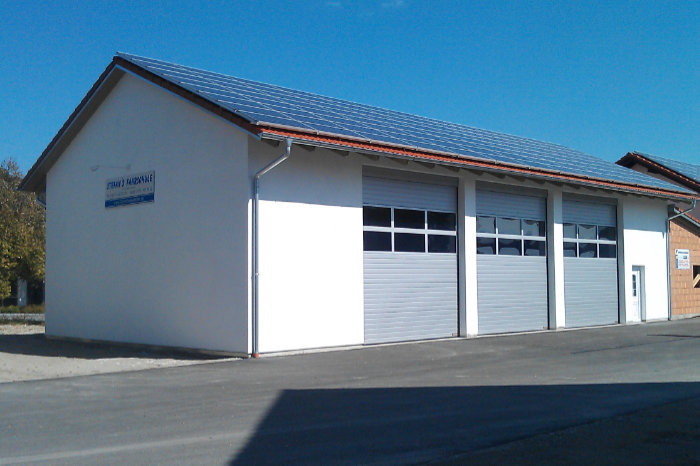 Bedachungen von Zimmerei Bachmann Garagen Gebäude